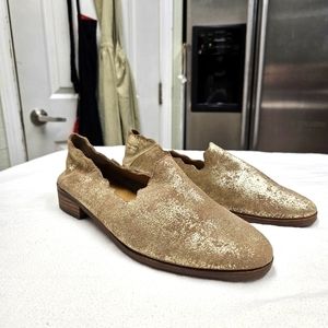 Lucky Brand Chaslie Scalloped Flats 8.5 Gold Metallic Soft Leather foldable heel